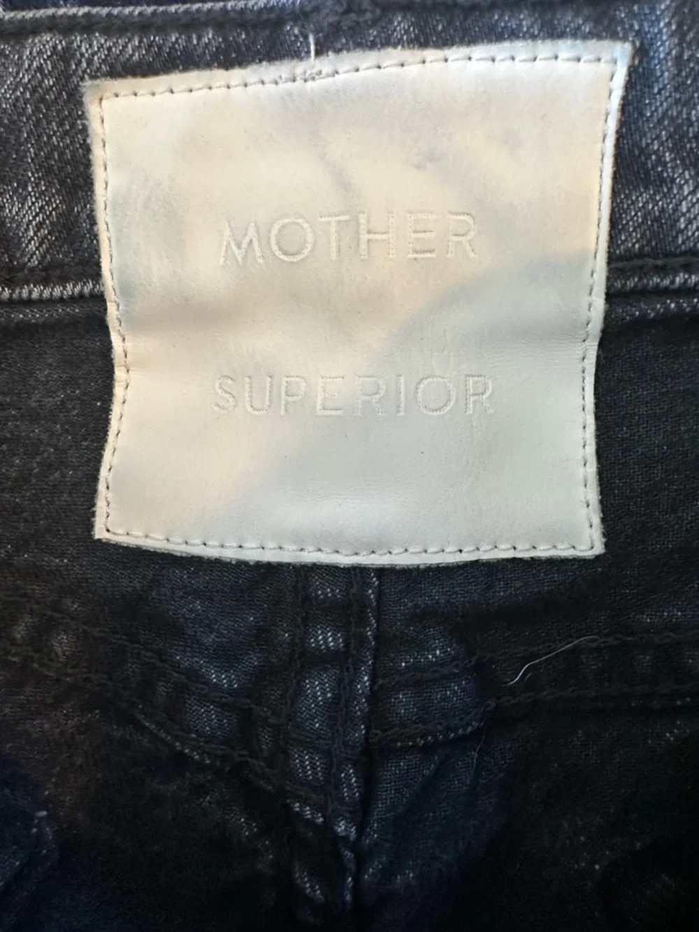 Consigning 9/19 MOTHER SUPERIOR Smokin' Double Heel Flare Jeans On The Fly